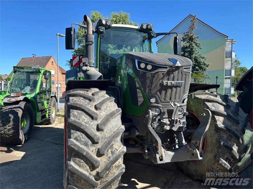 Fendt 942 VARIO Traktorit