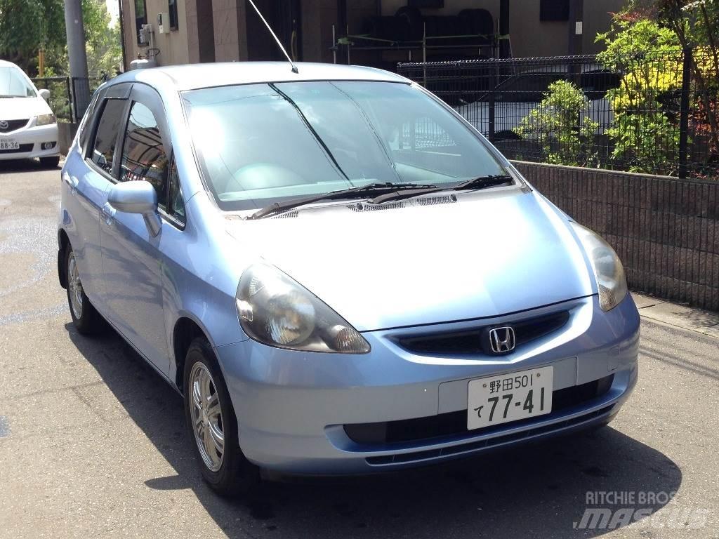 Honda LA-GD1 Henkilöautot