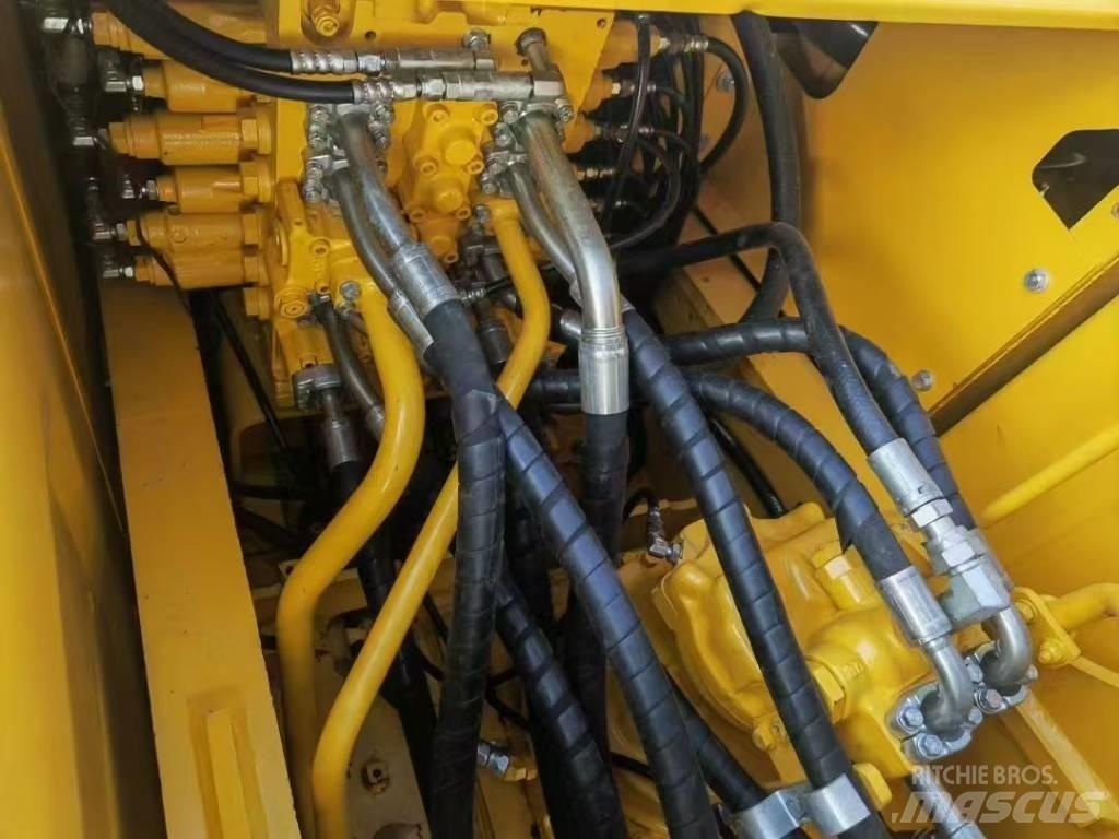 Komatsu 200-8 Telakaivukoneet