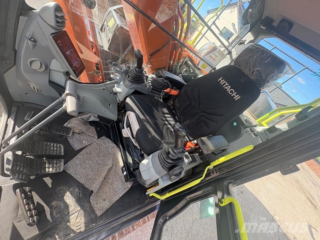 Hitachi ZX 210 LC-7 Telakaivukoneet