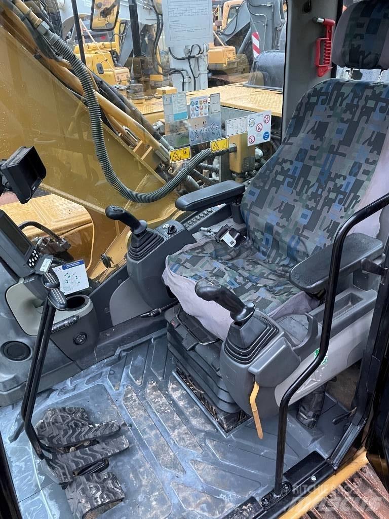 CAT 319D Telakaivukoneet
