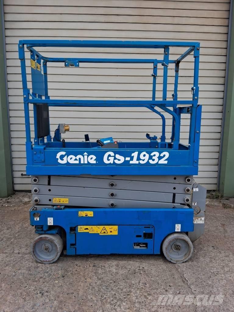 Genie GS 1932 Saksilavat