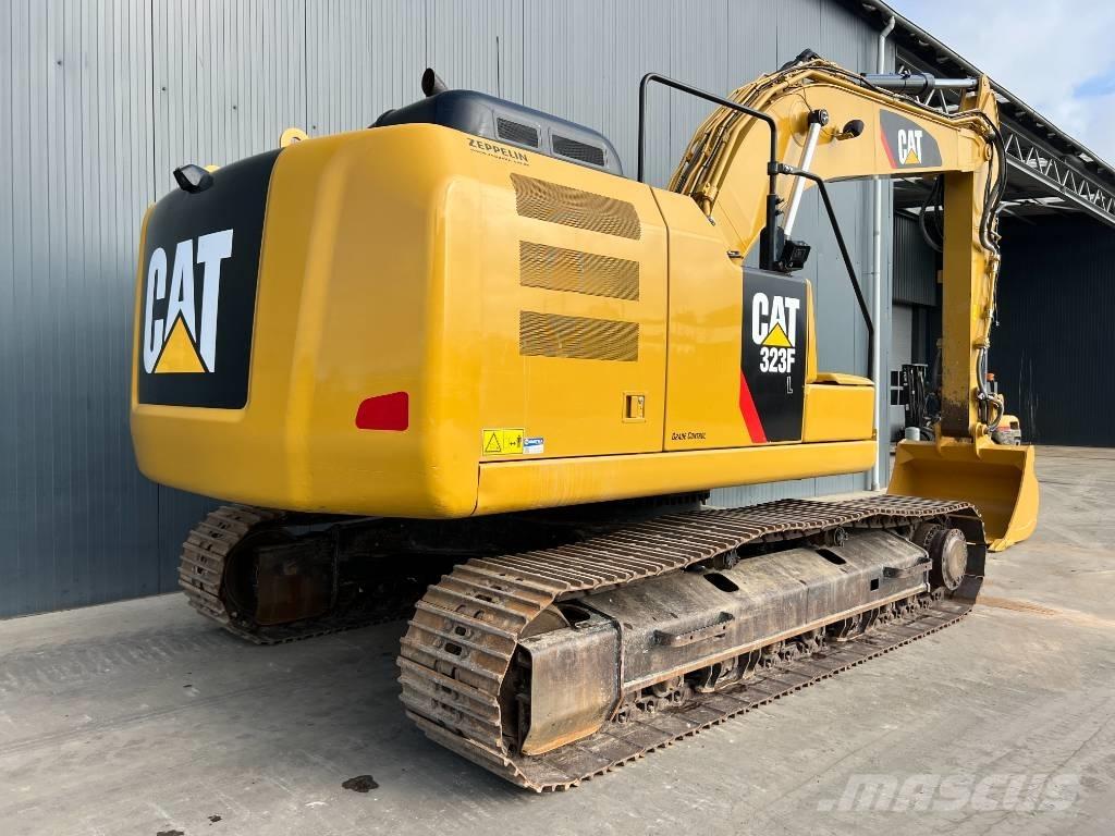 CAT 323F L Telakaivukoneet