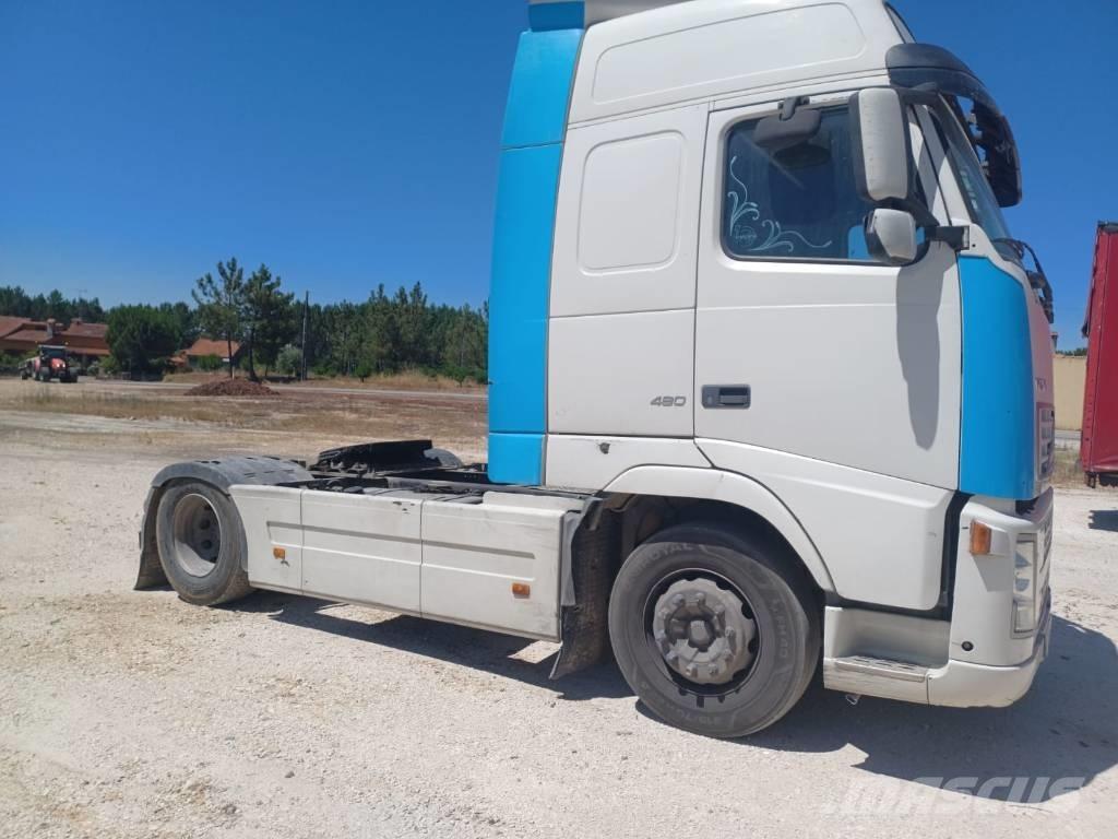 Volvo 480 Vetopöytäautot
