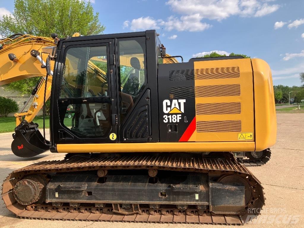 CAT 318 FL Telakaivukoneet