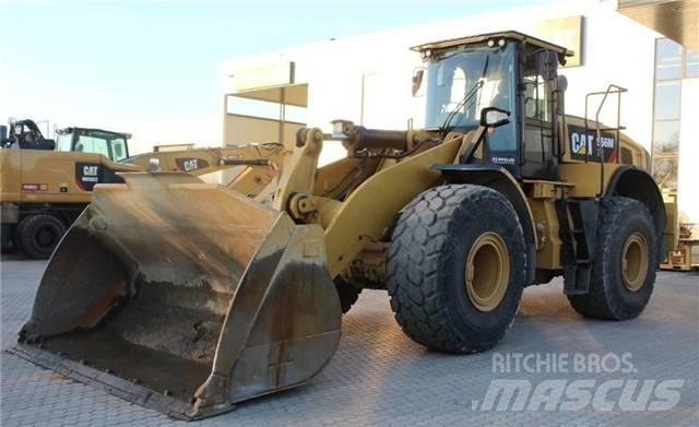 CAT 966M Pyöräkuormaajat