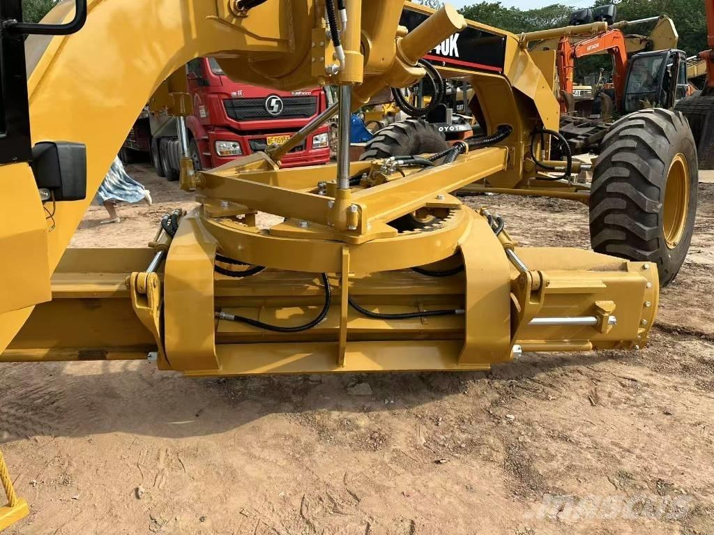 CAT 140 K Tiehöylät