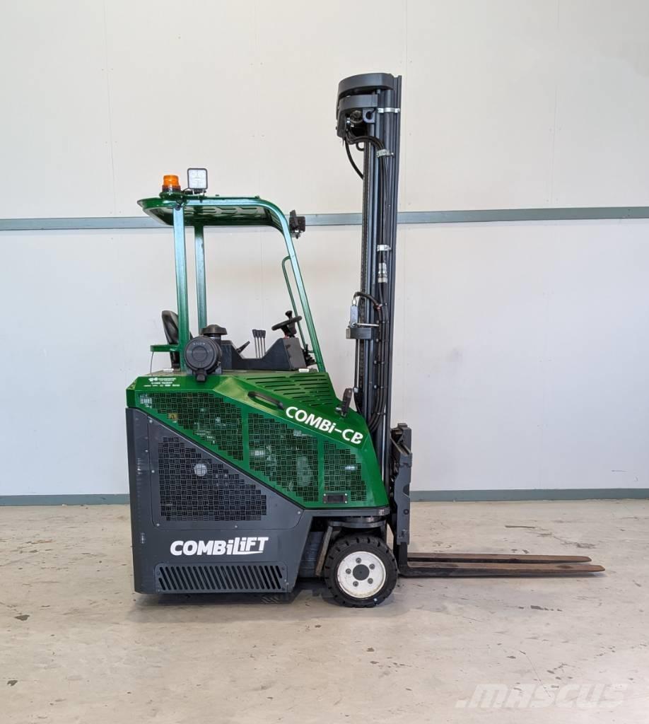 Combilift CB 3000 Nelitietrukit