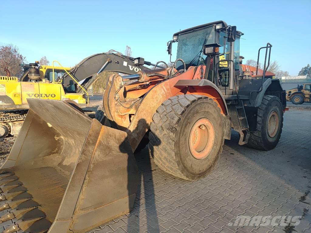 Hitachi ZW 310 Pyöräkuormaajat