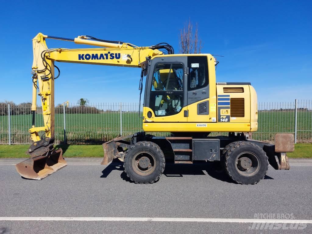 Komatsu PW148-10 Pyöräkaivukoneet