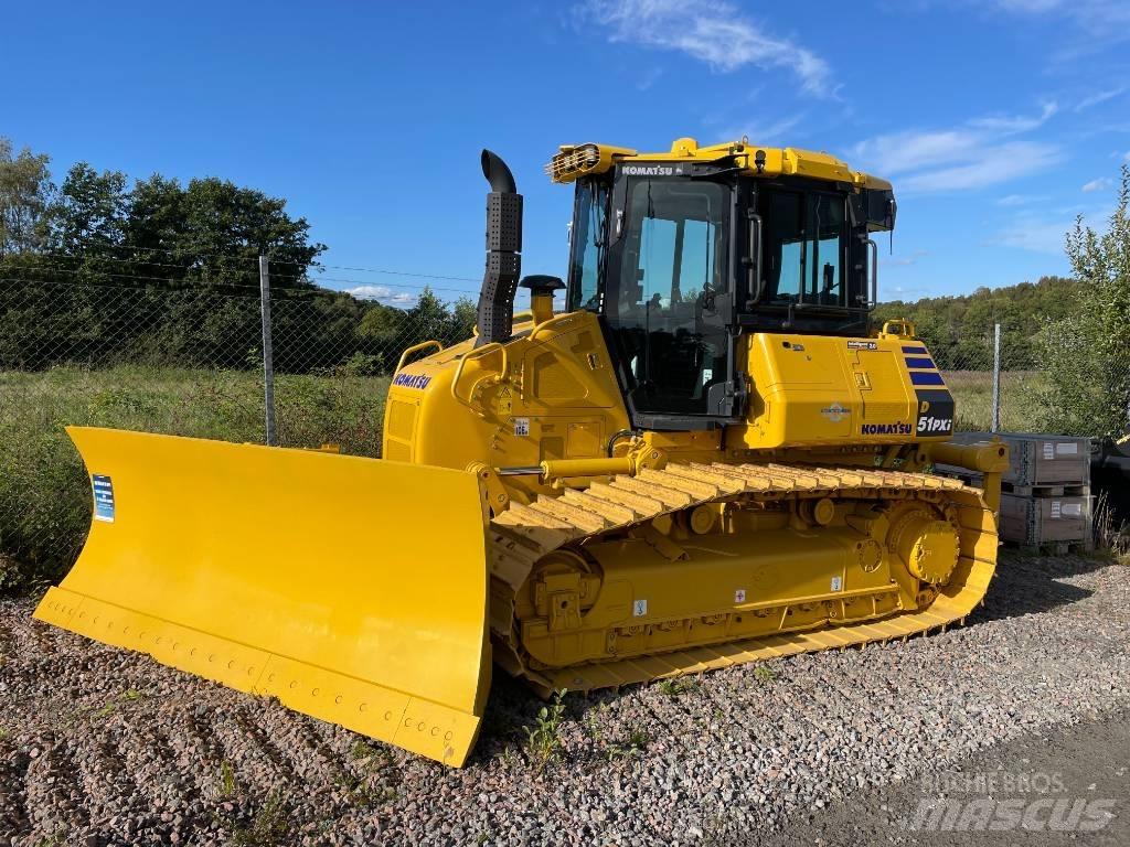 Komatsu D 51 PXi Telaketjupuskutraktorit