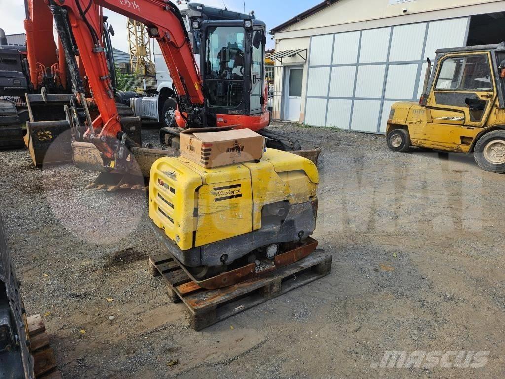 Bomag BPR 45/55 Tärylevyt