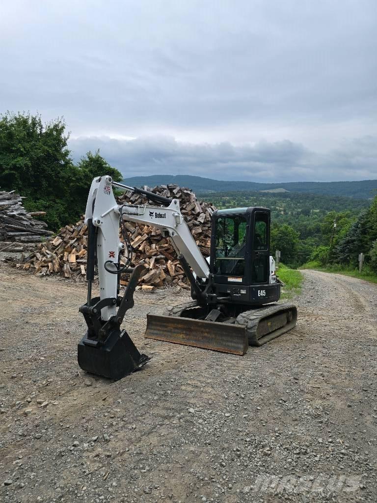 Bobcat E45 Minikaivukoneet < 7t