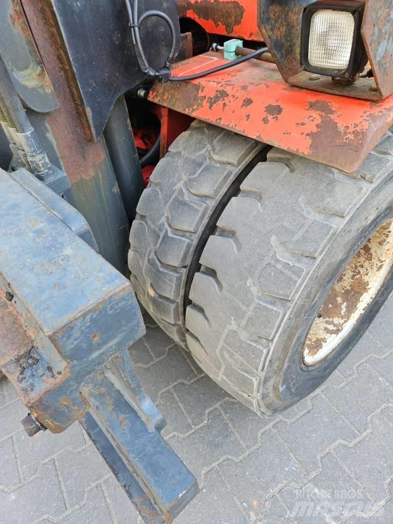 Kalmar DC 8-600 Dieseltrukit