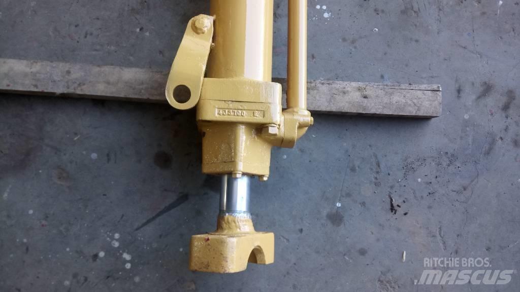 CAT D 6 Hydrauliikka