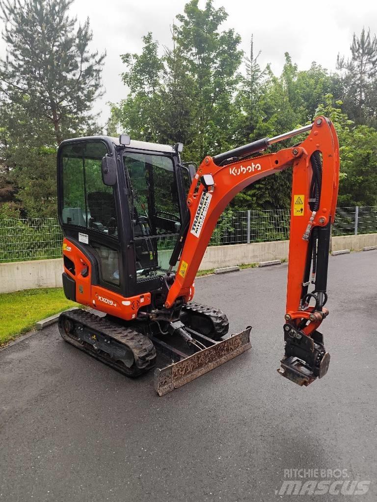 Kubota KX 019-4 Minikaivukoneet < 7t