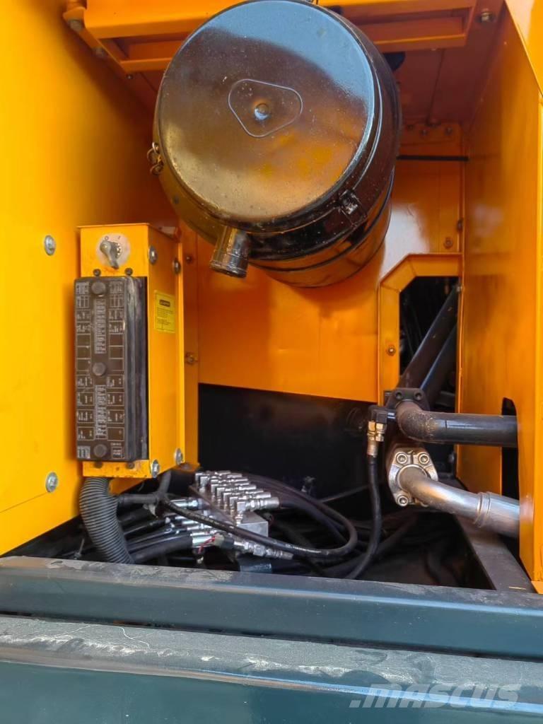 Hyundai 305LC-9S Telakaivukoneet