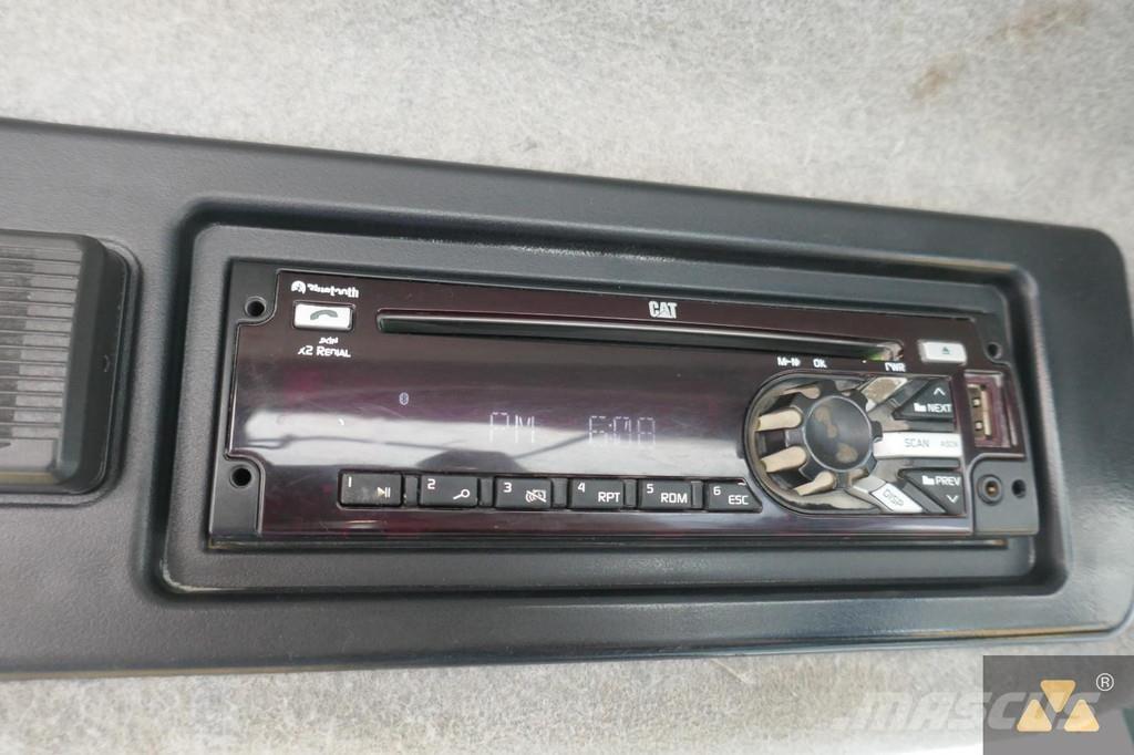 CAT 980M Pyöräkuormaajat