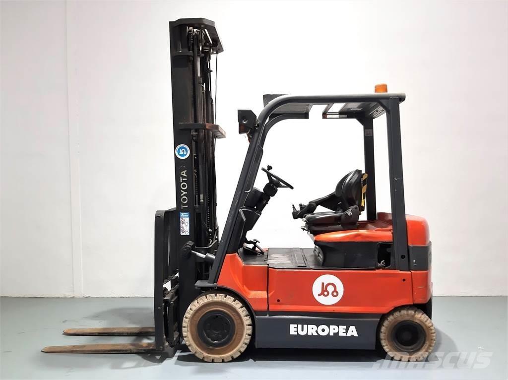 Toyota 7FBMF25 Sähkötrukit