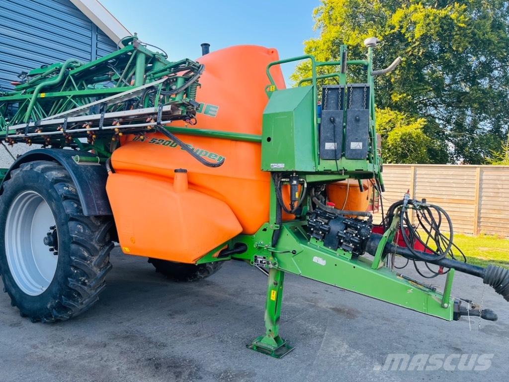 Amazone UX 5200 Hinattavat ruiskut