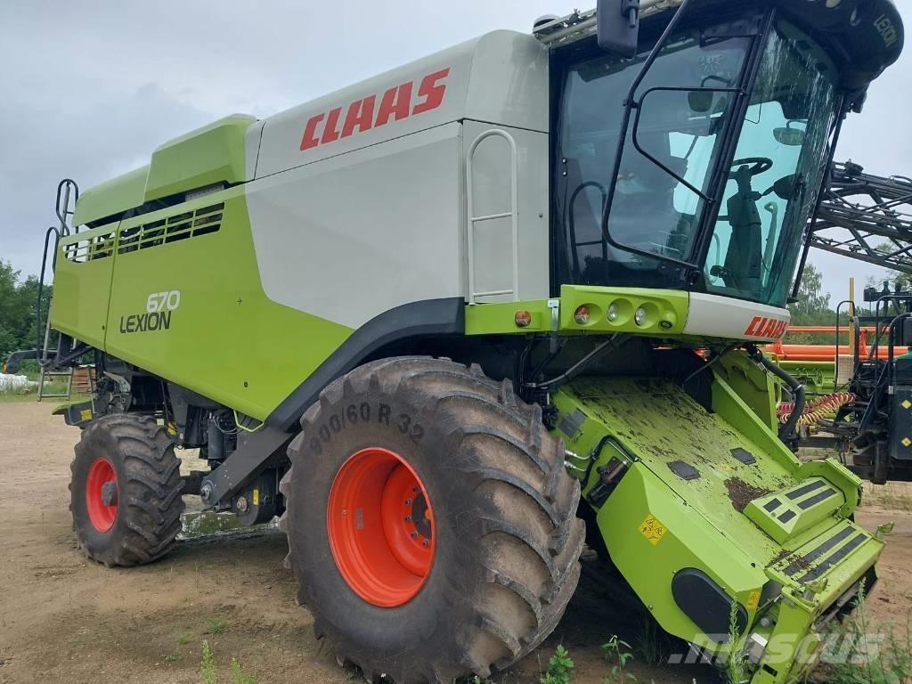 CLAAS Lexion 670 Leikkuupuimurit