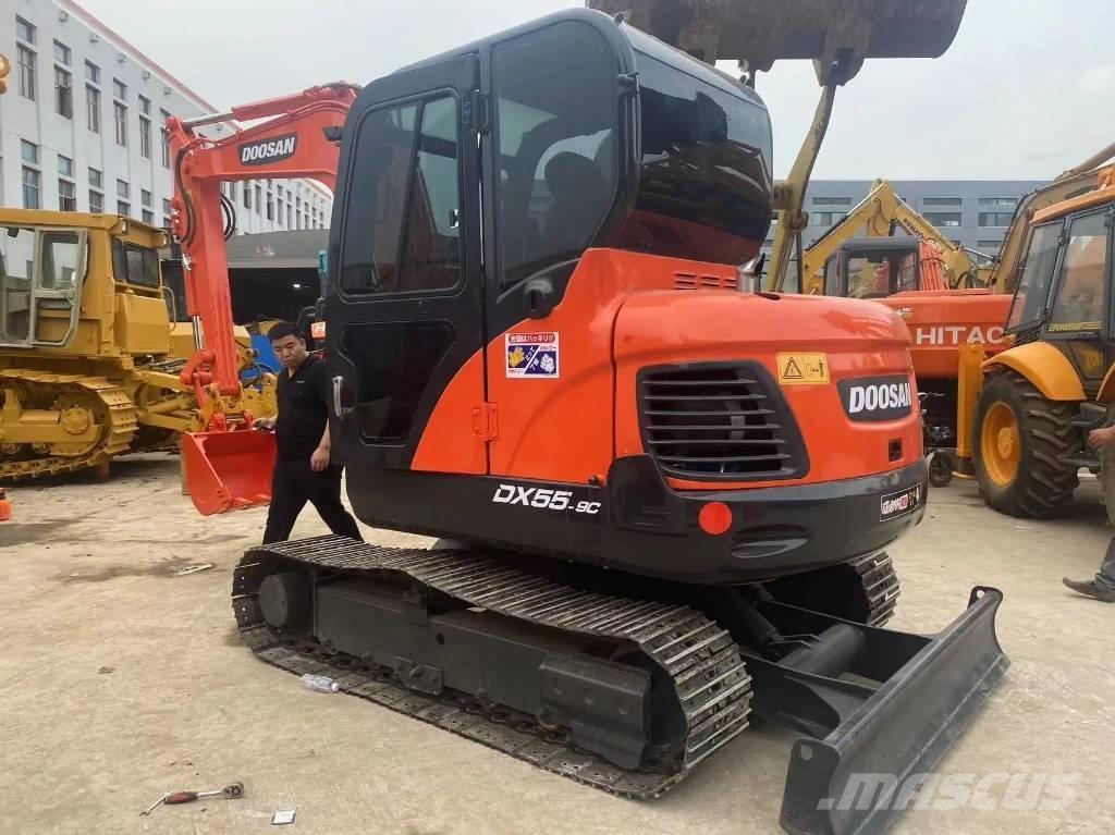 Doosan DX55-9C Minikaivukoneet < 7t
