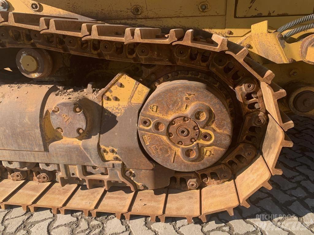 CAT 973 D Telakuormaajat