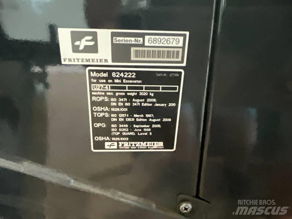 Kubota U 27-4 Ohjaamo ja sisusta