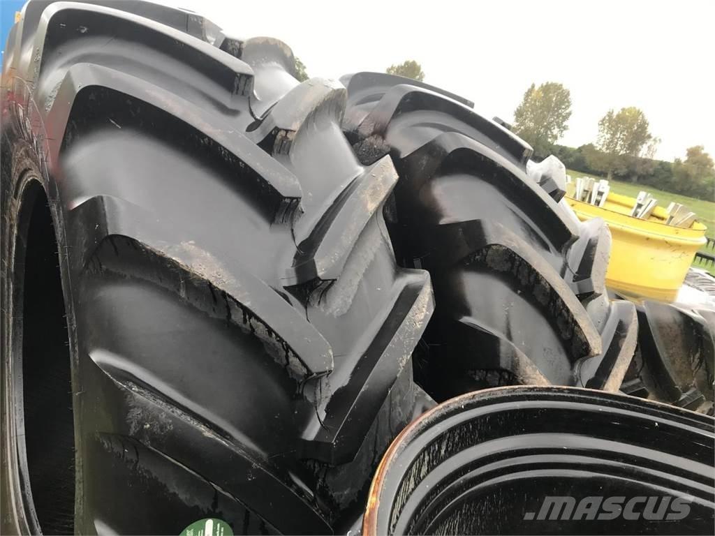Michelin 710/70R42 Renkaat ja vanteet