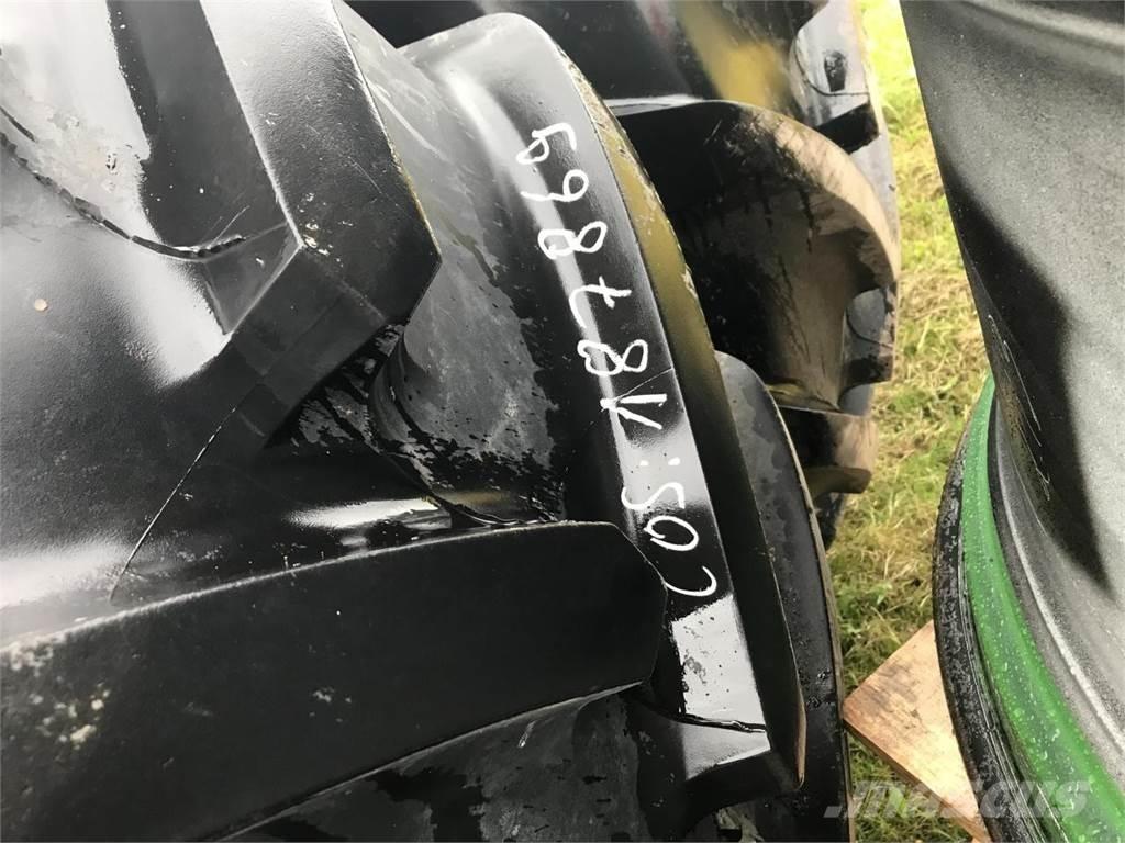 Michelin 710/70R42 Renkaat ja vanteet