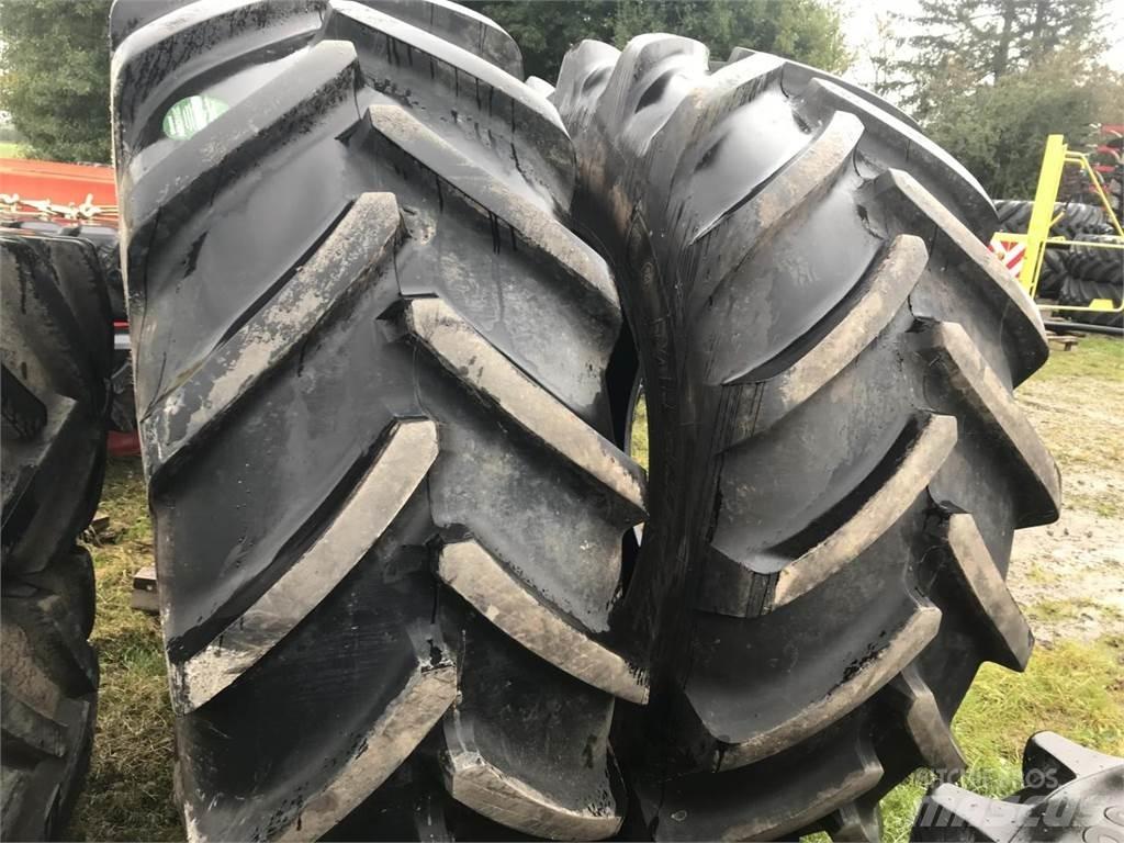 Michelin 710/70R42 Renkaat ja vanteet
