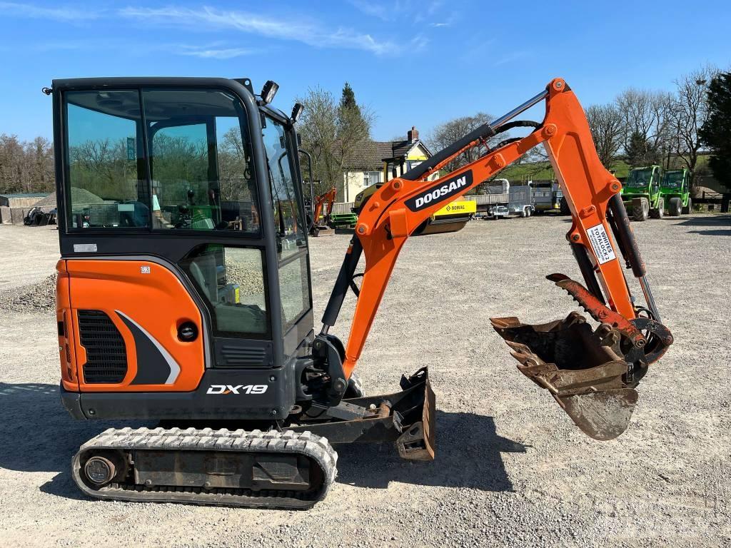 Doosan DX 19 Minikaivukoneet < 7t