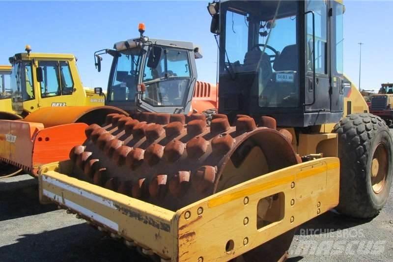 CAT CP533E Yhdistelmäjyrät