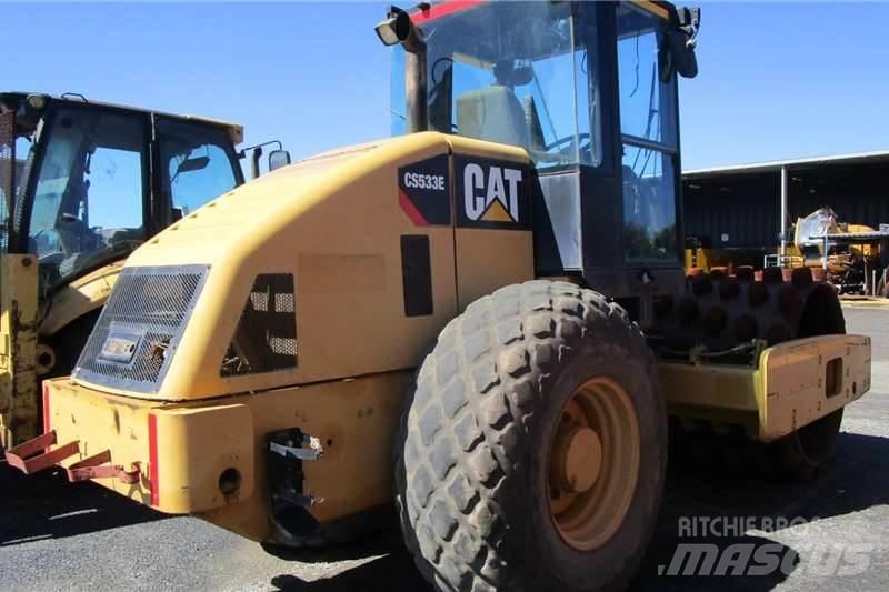 CAT CP533E Yhdistelmäjyrät