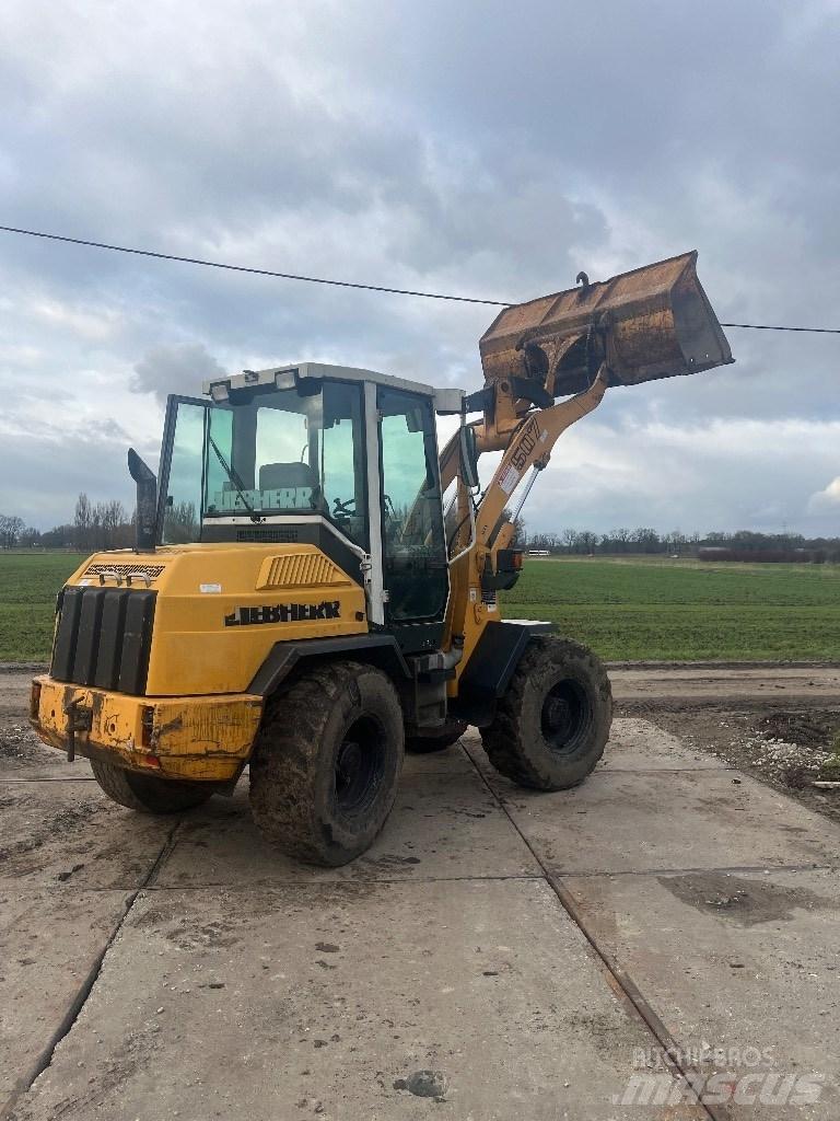 Liebherr 507 Pyöräkuormaajat