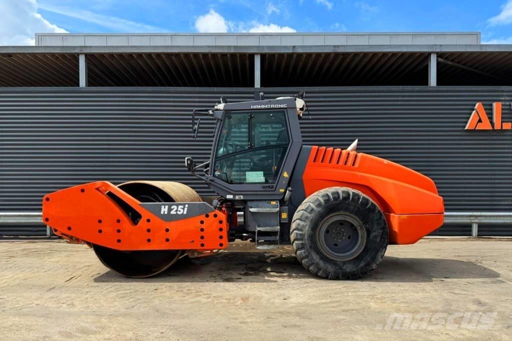 Hamm H 25I Yksivalssijyrät