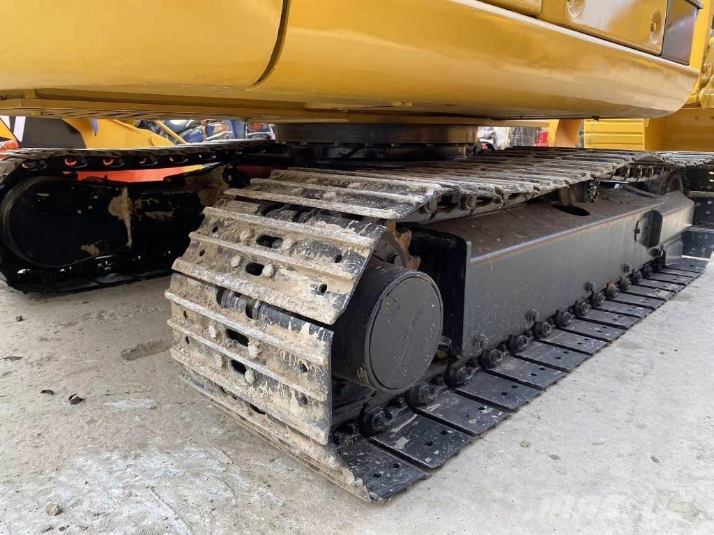 CAT 305.5 E Minikaivukoneet < 7t