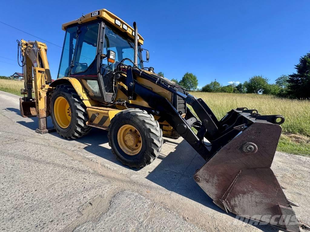 CAT 432 D Kaivurikuormaajat
