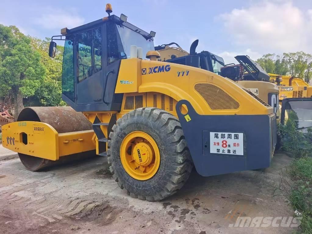 XCMG XS 202 J Yksivalssijyrät