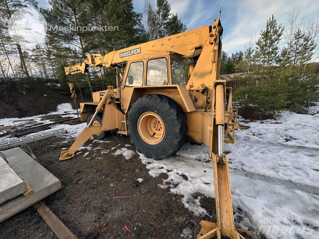 Moelven MK 693 Mobiilinosturit
