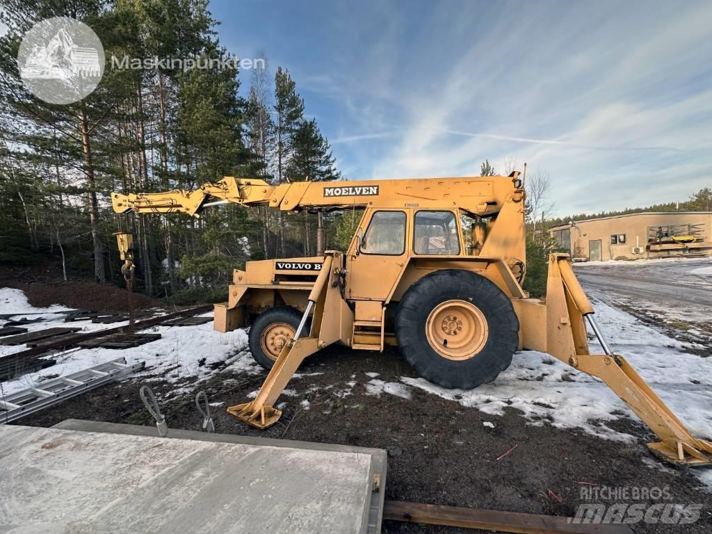 Moelven MK 693 Mobiilinosturit