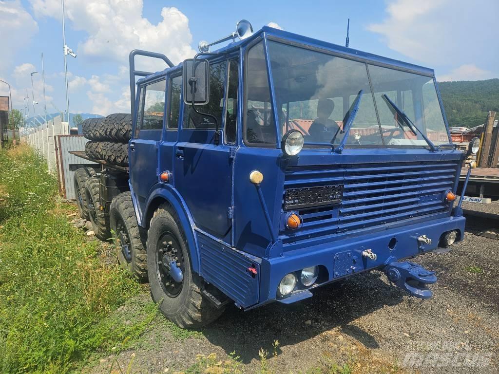 Tatra 813 8x8 KOLOS Kuorma-autoalustat