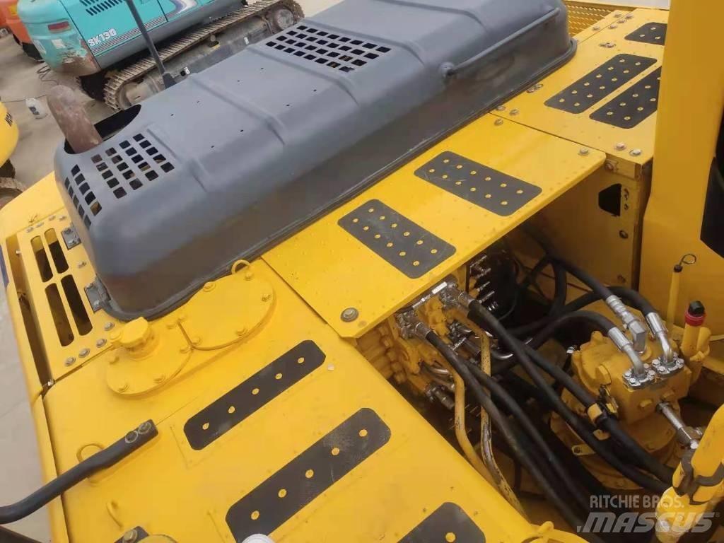 Komatsu 220-8 Telakaivukoneet