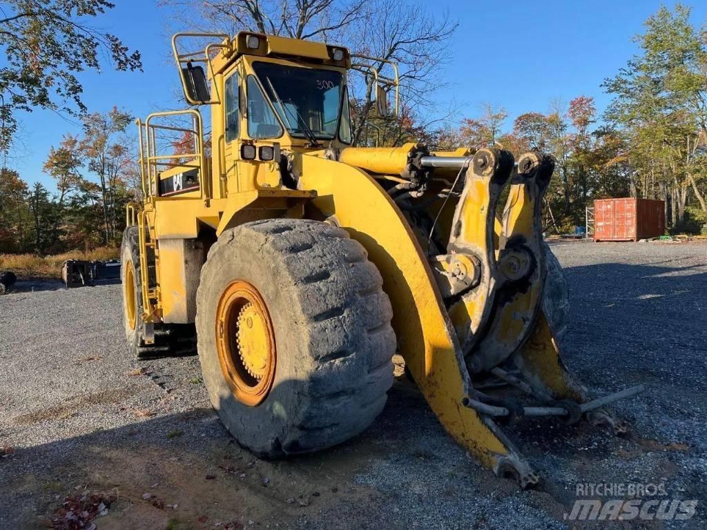 CAT 988 F Pyöräkuormaajat