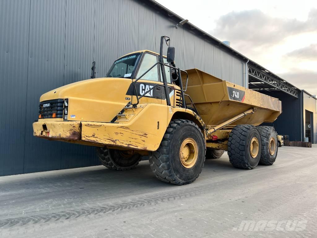 CAT 740 Dumpperit