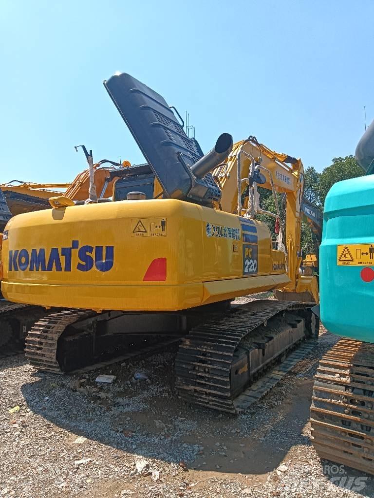 Komatsu PC 220 Telakaivukoneet