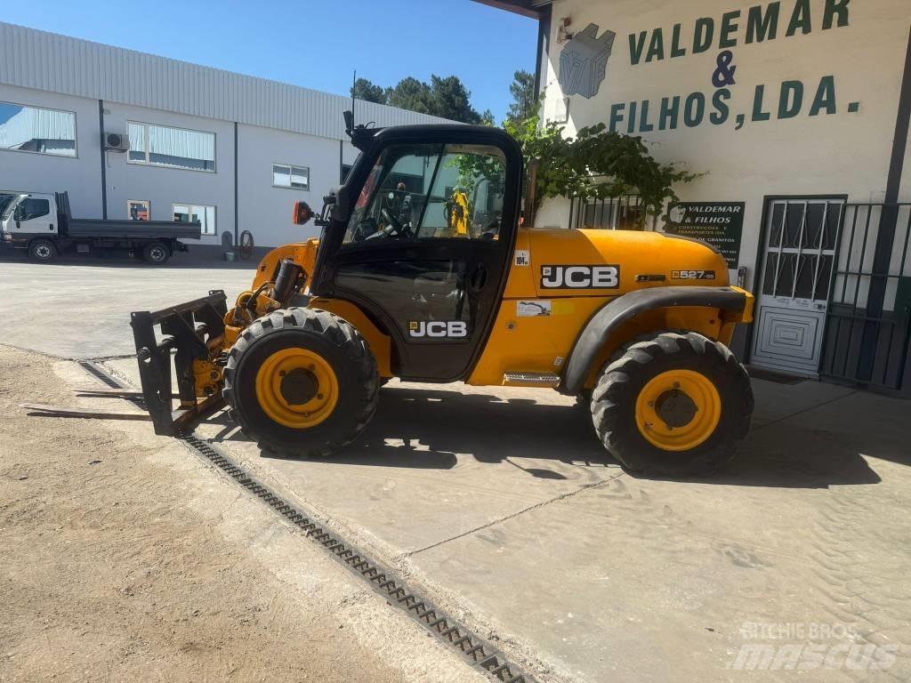 JCB 527-55 Maatalouskurottajat