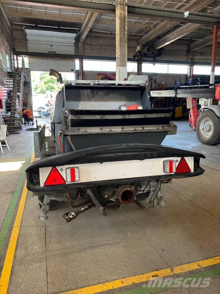 Putzmeister P 715 TD Betonipumppuautot