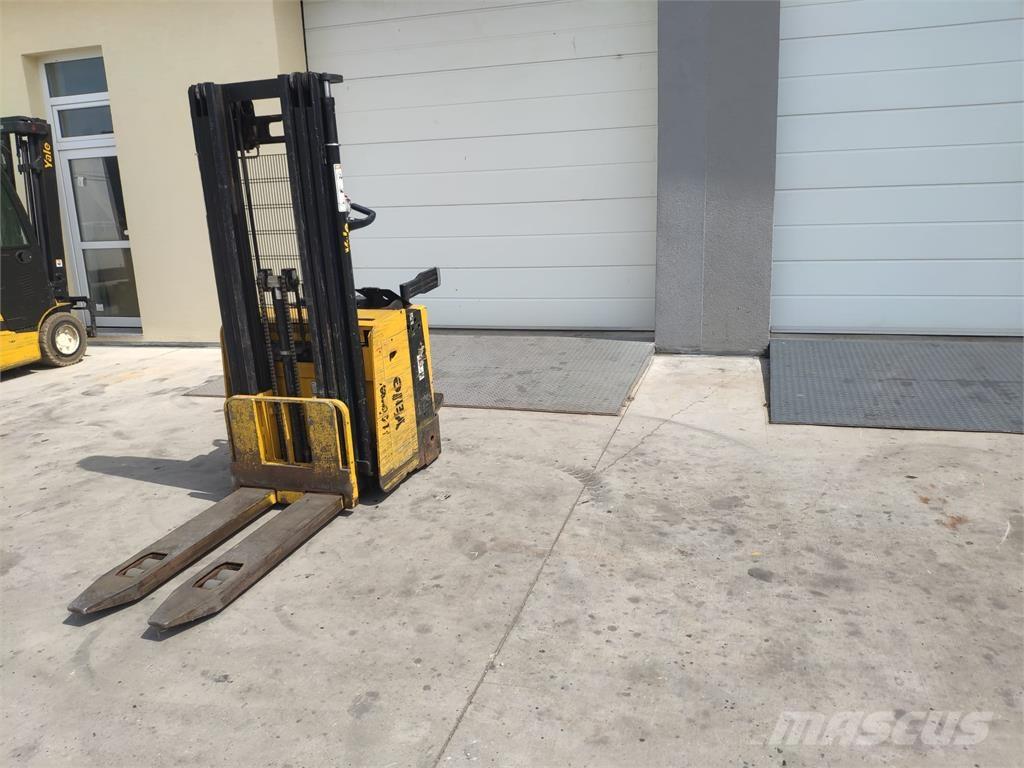 Yale MS15X IL Ajettavat pinoamisvaunut