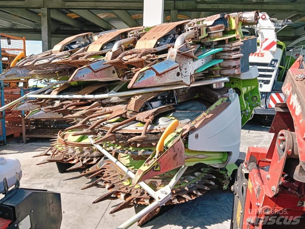 CLAAS Orbis 900 Heinä- ja tuorerehukoneiden tarvikkeet